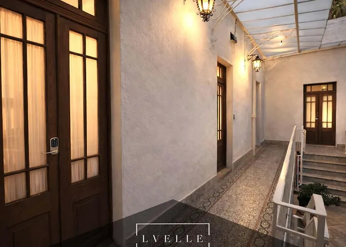 Hermosa En Casona Colonial Mexicana- 4 *